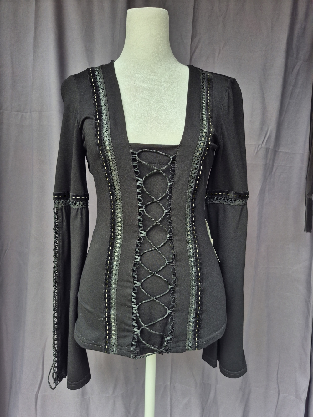 Vintage Sharagano Paris long-sleeve gothic corset top.